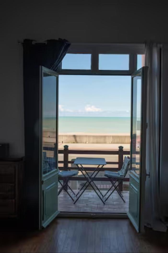 La Decouverte, Appartement Front De Mer Mers Luaran gambar
